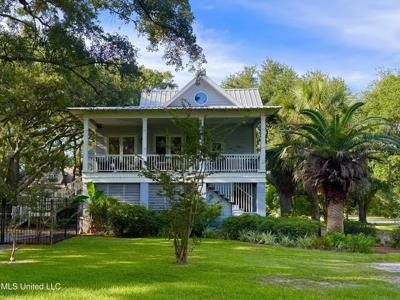607 Oliver Street