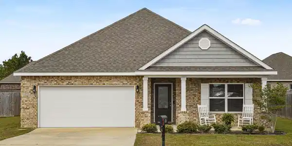 1255 Lilac Cove