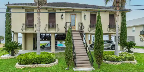 116 Elaine Drive