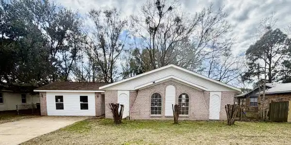 2513 Calle Hermosa Street