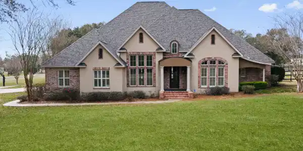 23337 Stablewood Circle