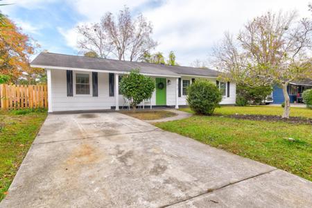 1512 Acacia Street, Charleston SC 29407