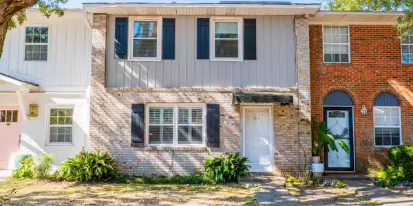 722 Harbor Lane, Mount Pleasant SC 29464