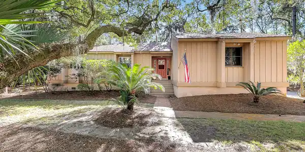 2435 Seabrook Island Road