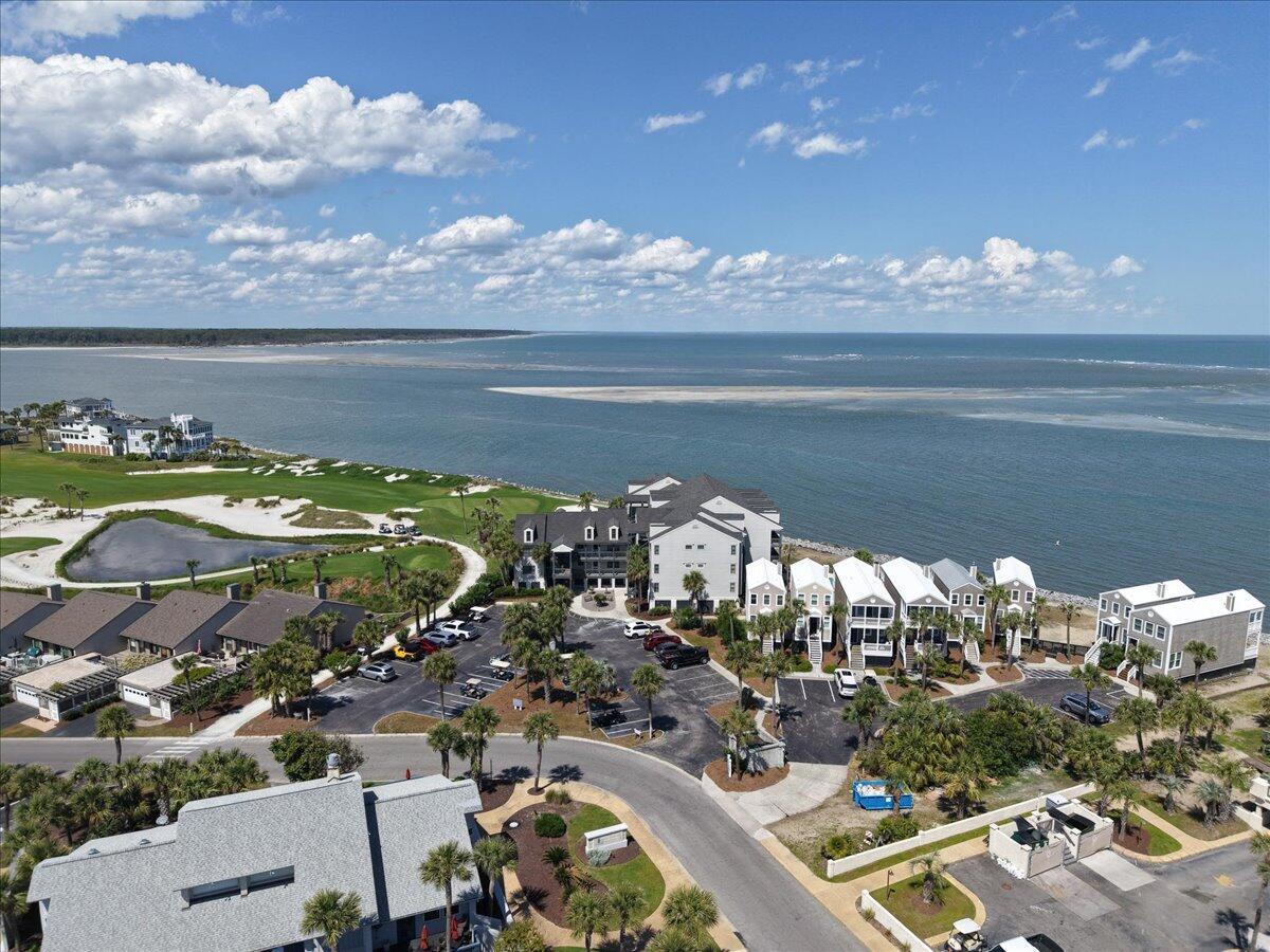 Image 4: 04-N Hampton Ct-004