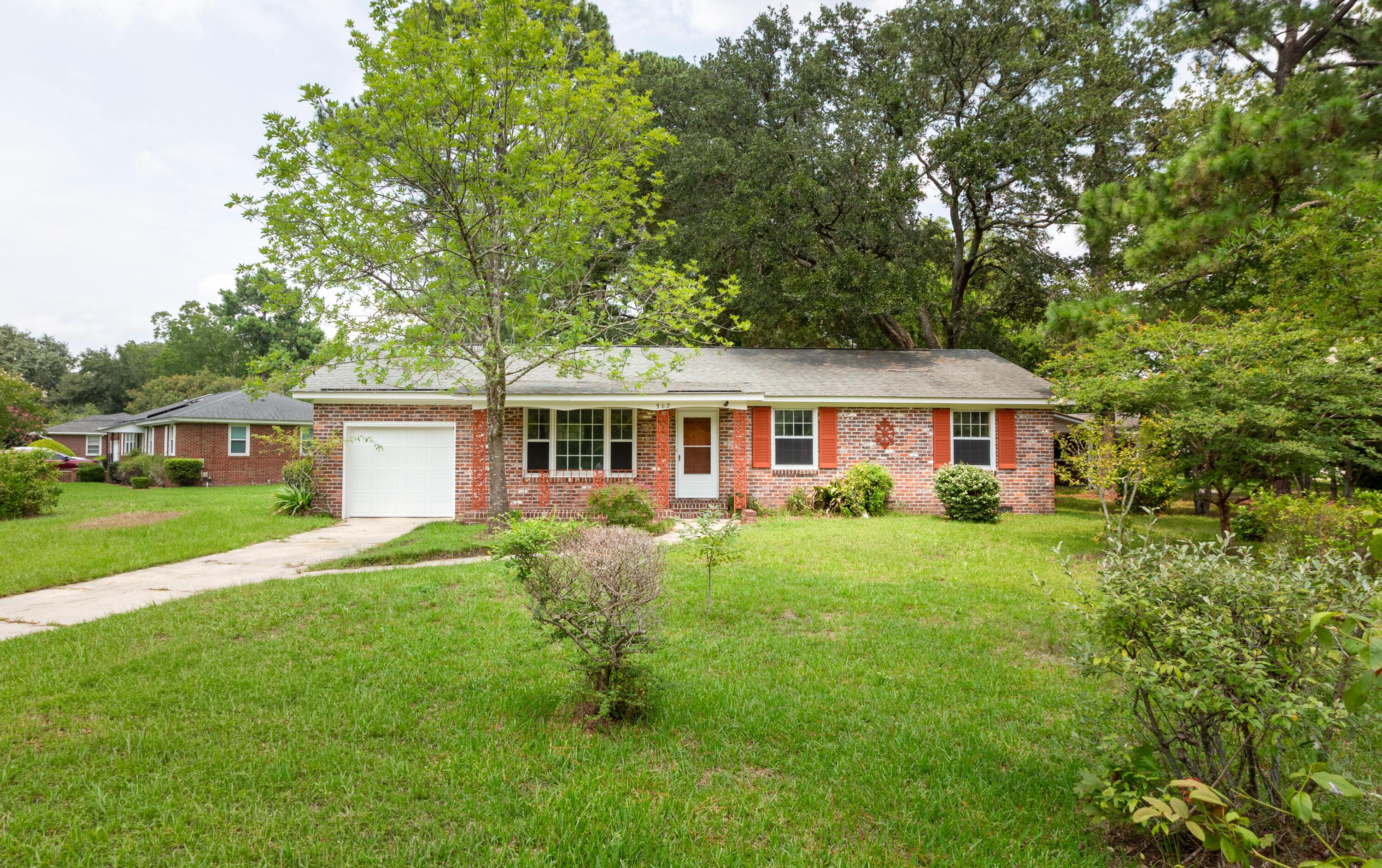 Image 1: 362 Cross St_Brett Martin Photography-3