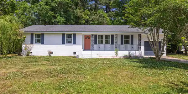 18 Carson Drive