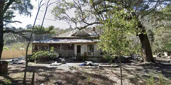 4327 Highway 165