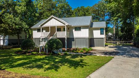2318 N Palmetto Fort Drive