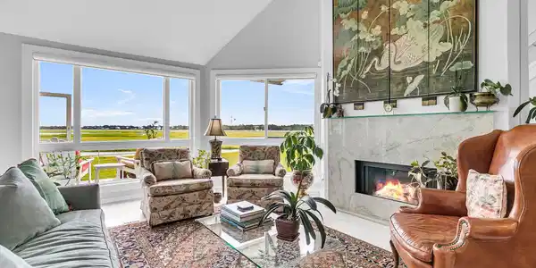 250 Little Oak Island Drive