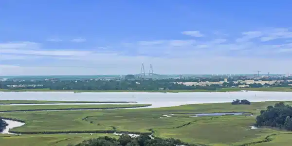 Image 3: DJI_20260820195325_0840_D