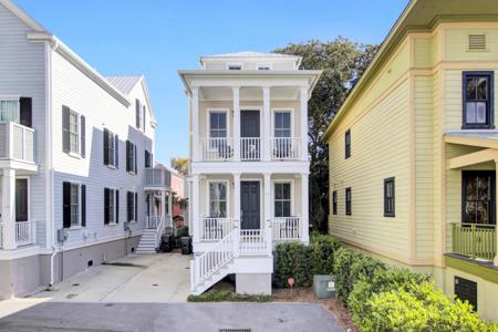 26 Dereef Court