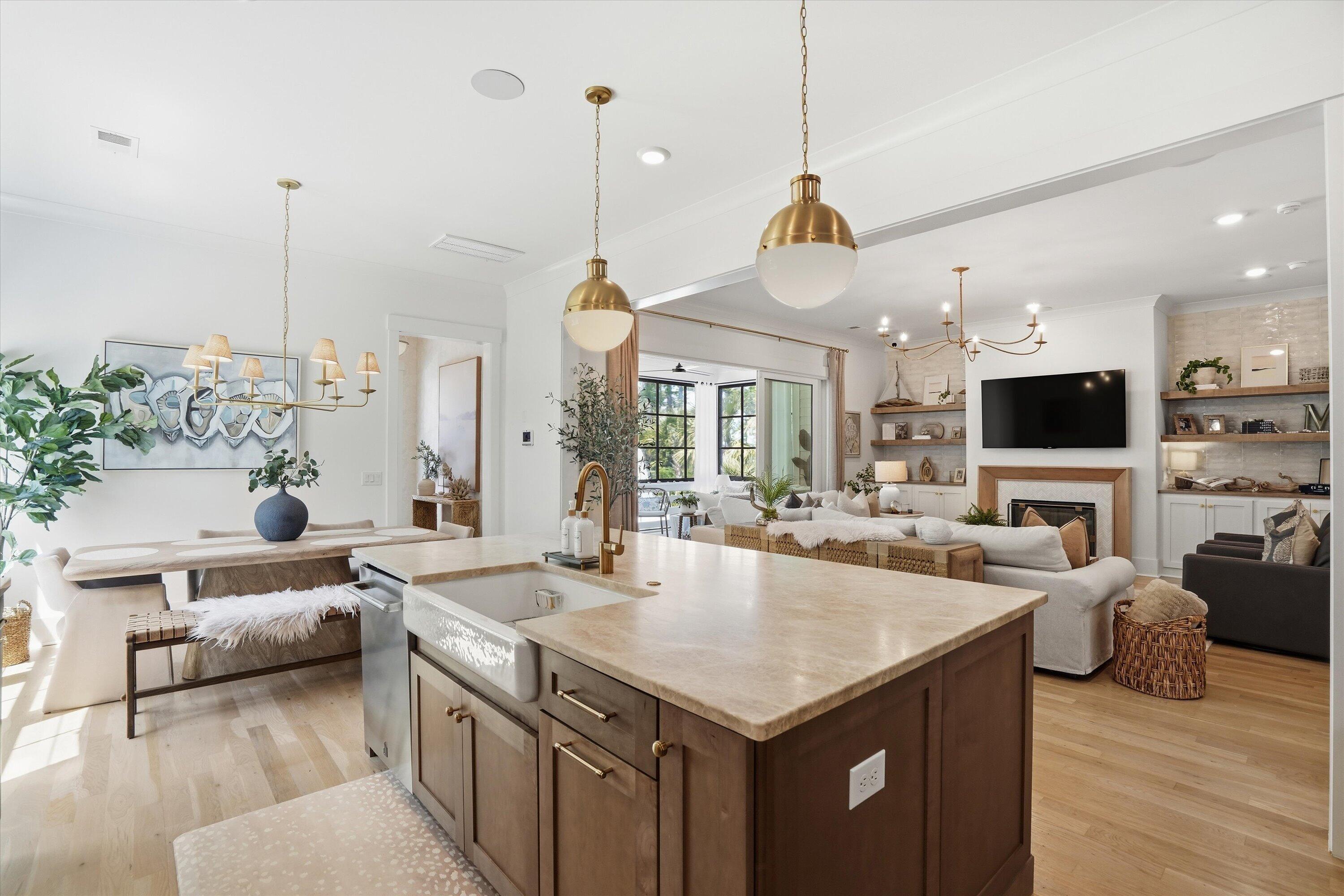 Image 3: Open Living Space