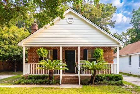 1183 Lazy Lane