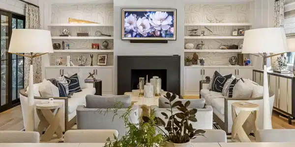 Image 4: Family room