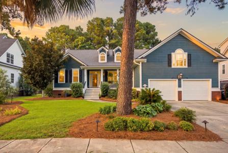 3505 Flowering Oak Way