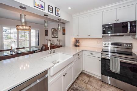 1126 Shadow Lake Circle