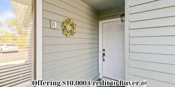 Image 2: Entry