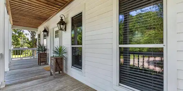 Image 3: 2827 Tradewind Drive