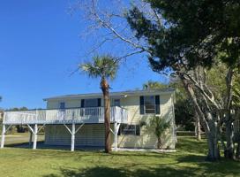 3215 Palmetto Boulevard