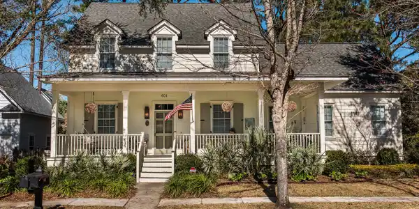 601 Hamlet Square Lane