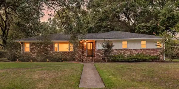 1114 Northbridge Drive