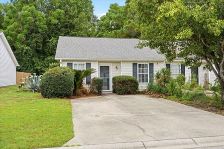 1317 Pinnacle Lane