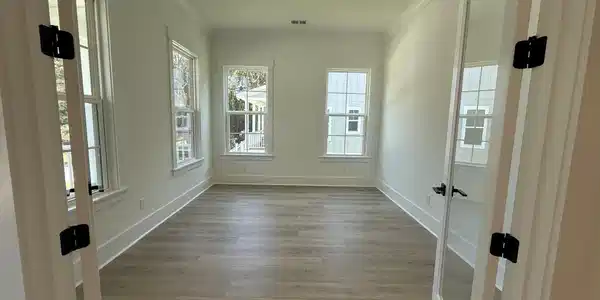 Image 3: Downstairs Office
