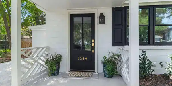 Image 4: 4