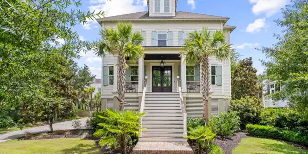 1555 Wando Landing Street