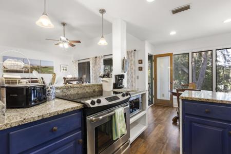 4784 Tennis Club Lane