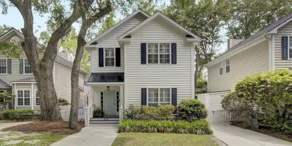 1109 Mathis Ferry Road