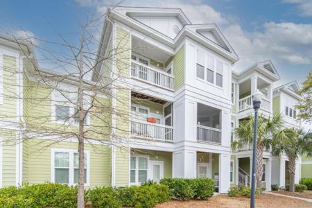 2333 Chatelain Way