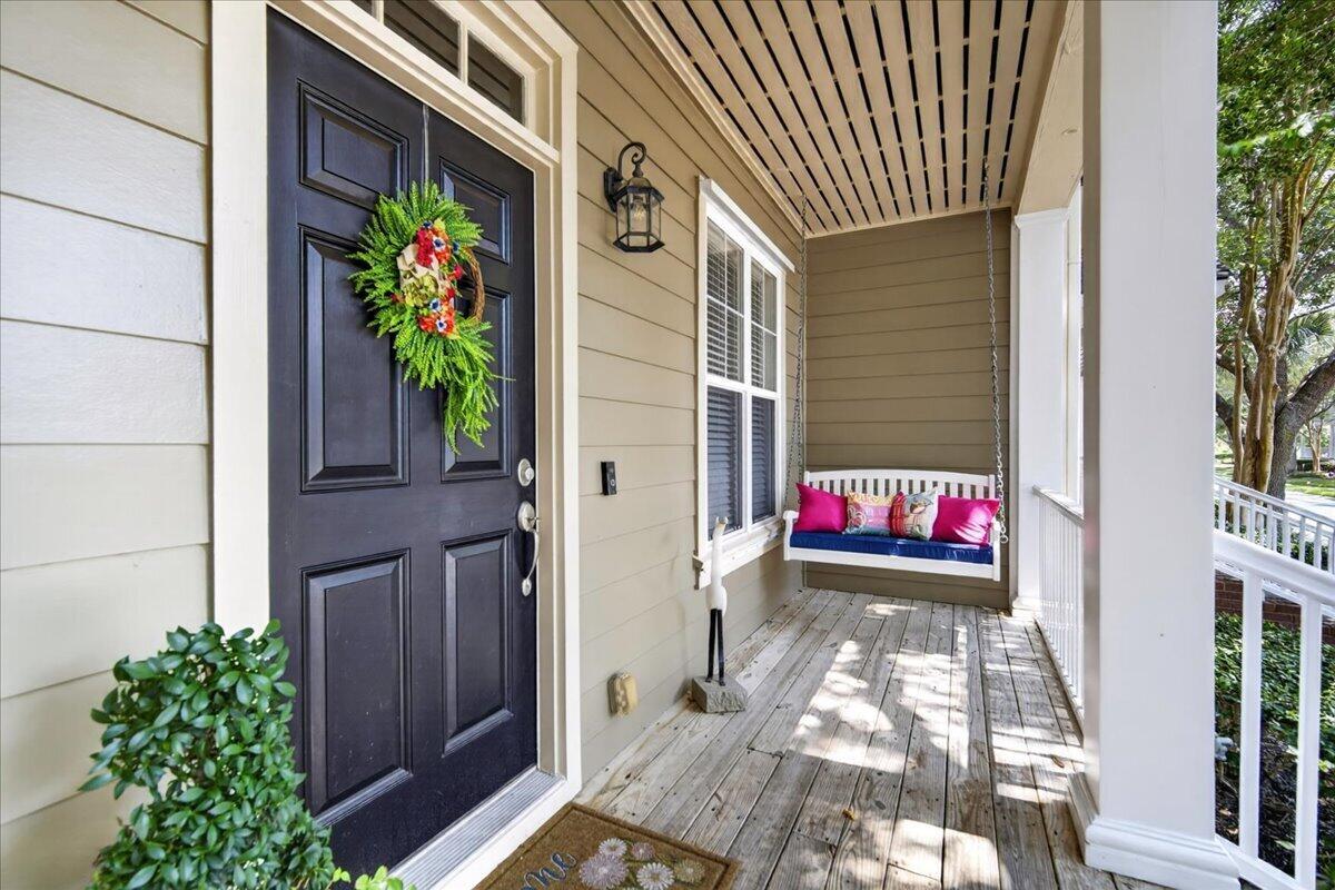 Image 3: 03-2979 Treadwell Street-35