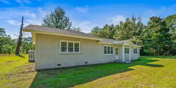 160 Bruce K Smalls Drive