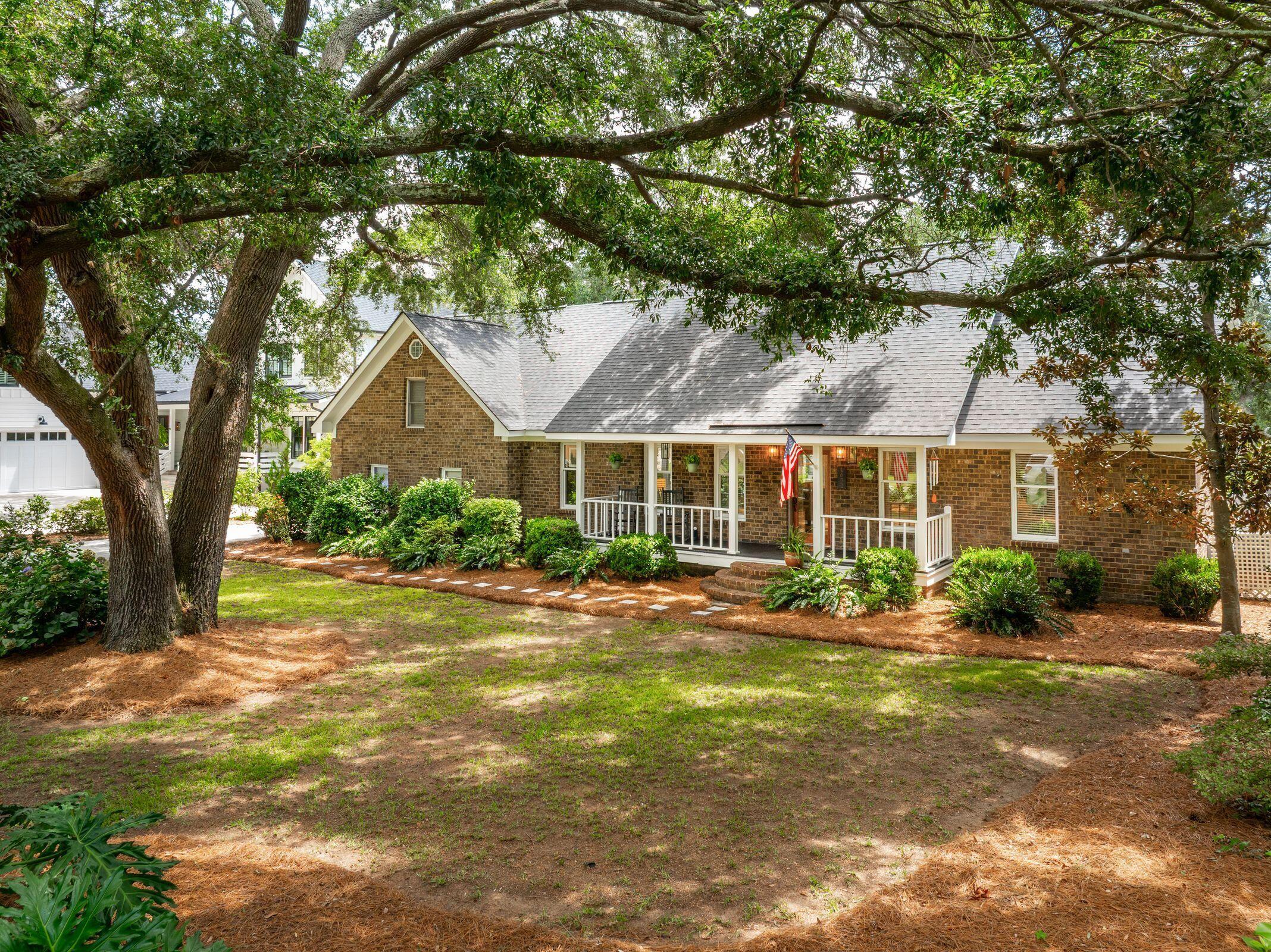 Image 4: 1632NRelyeaAve-KeenEyeMarketing-004