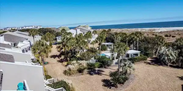 64 Beach Club Villas