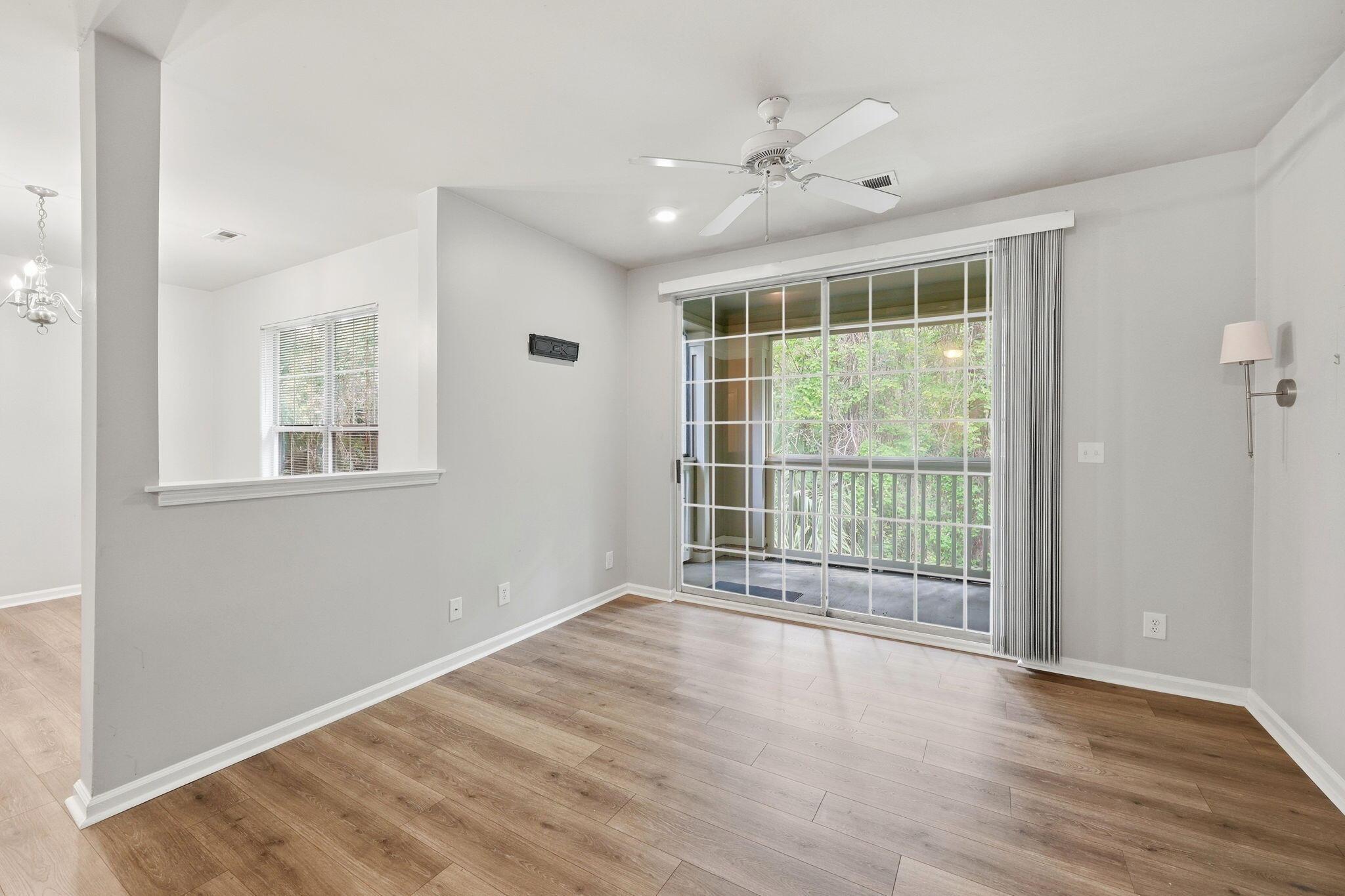 Image 2: Living room