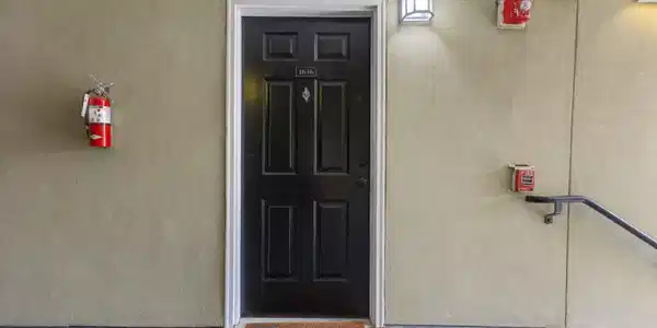 Image 4: 4