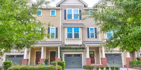 1200 Dingle Road