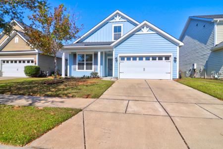 733 Goodlet Circle