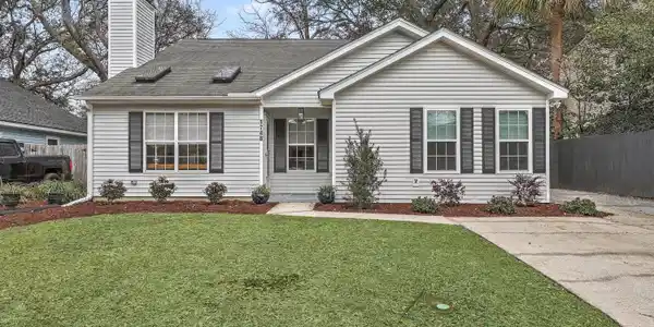 1748 Orange Grove Shores Drive