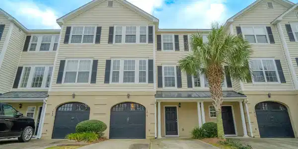 1419 Hamlin Park Circle