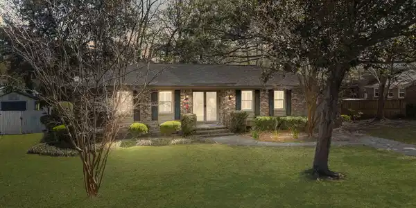 818 Abcaw Way, Mount Pleasant SC 29464