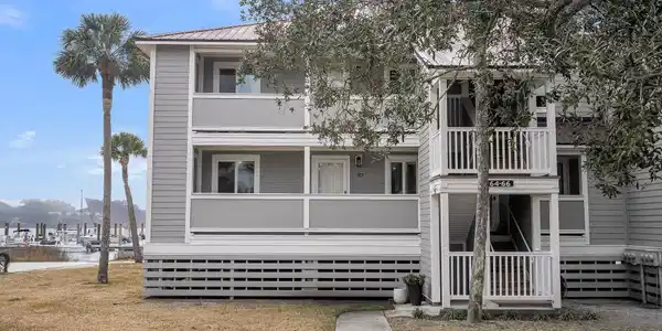 64 W Mariners Cay Drive