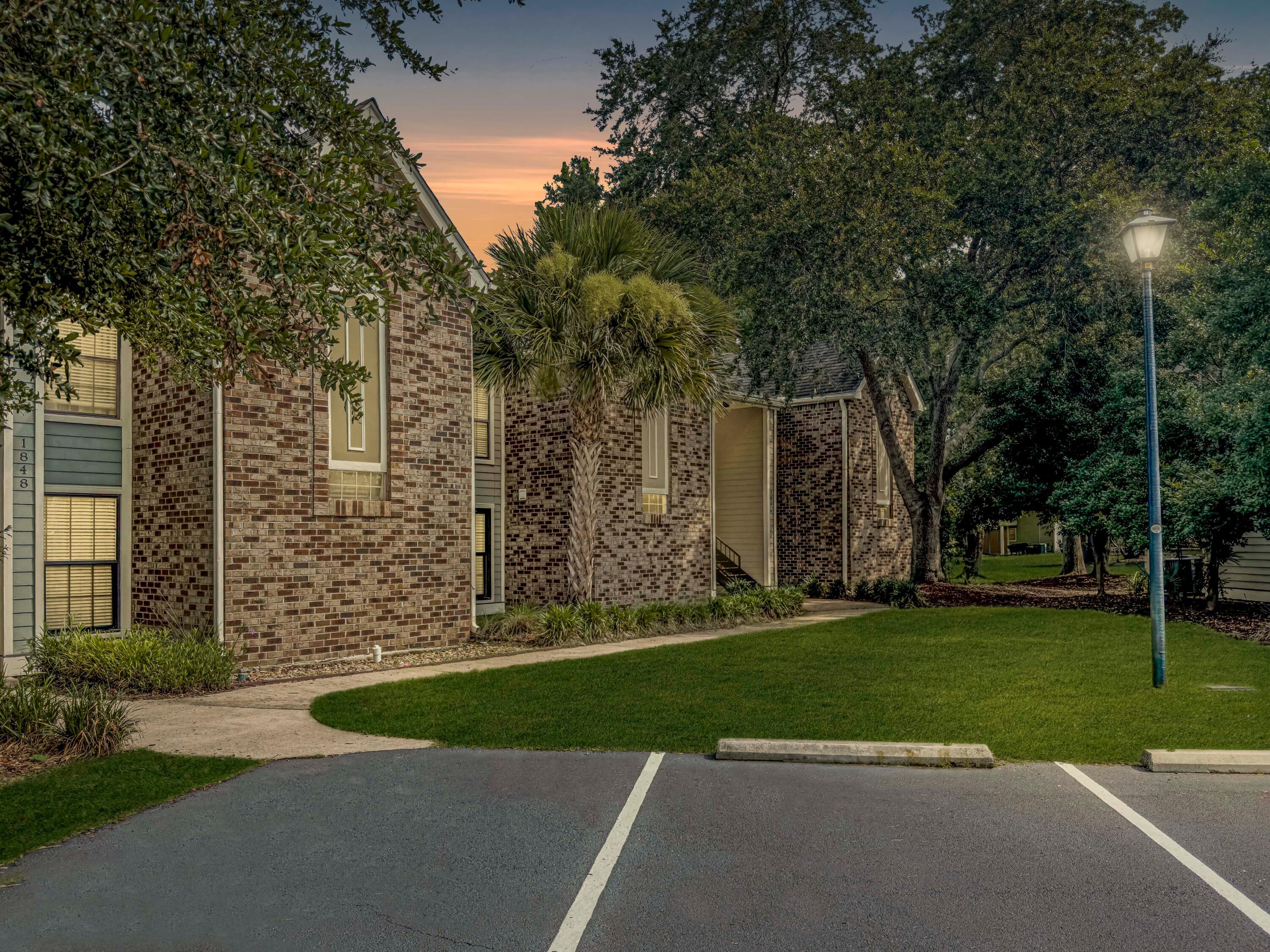 Image 3: Twilight Exterior