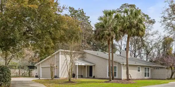 1138 Liberty Court