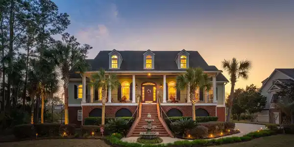 1401 Pointe Bluff Court