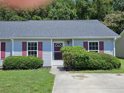 1658 Dexter Lane