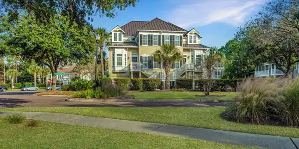 1650 Long Grove Drive, Mount Pleasant SC 29464